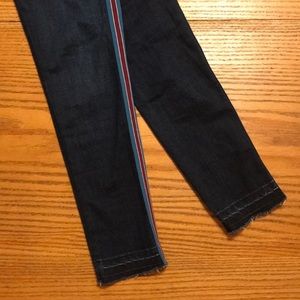 EUC Veronica Beard Debbie 10 inch skinny Jeans